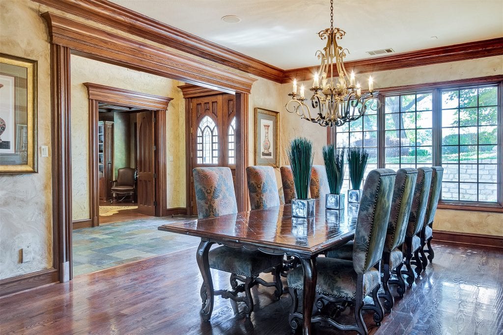 Design-by-Keti-Dallas-Texas-Renovations-Interior-Design-Home-Staging-Traditional-Luxury-Dining-Room-Crown-Moulding-Large-Table-Upholstered-Chairs-Chandelier-Front-Door-Entryway-North-Arlington